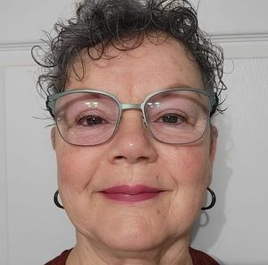 Meet your Posher, Vicki